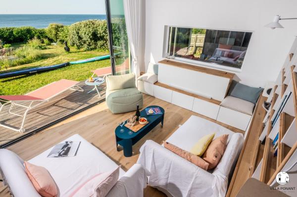 Villa Ponant 5 étoiles à Doëlan, piscine face mer, Book  Clahars-Carnoet Finistère