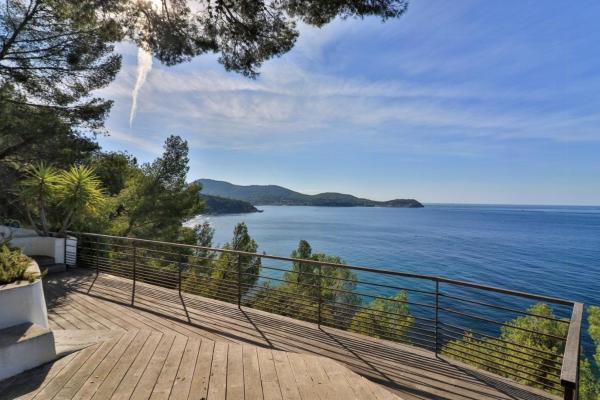Mediterranean Villa With Sea View In Bormes, Book  Hoteller i Var coast med pool, Swimmingpool