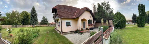 Apartment in Balatonbereny - Balaton 18046, Book Lejlighed Part Siófok