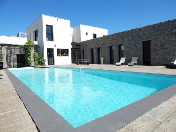 Splendide Villa en bordure de Golf, Book  Saint-Gely-du-Fesc 