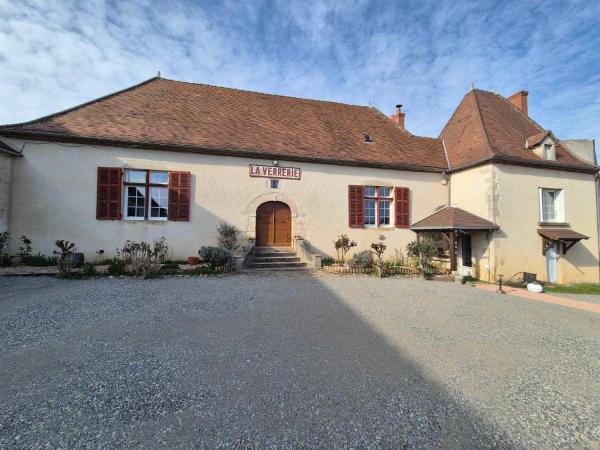 Le refuge des3petitscochons, Book  Lalizolle Allier