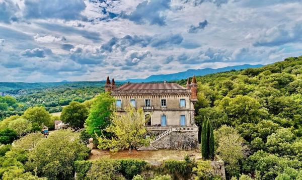 Le Villarel, Book  Brissac 