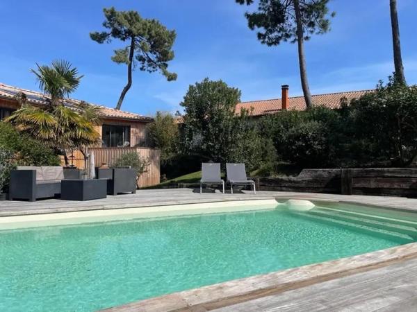Villa EDEN WOOD Pyla-sur-Mer, Book  Hoteller i Aquitaine med pool, Swimmingpool