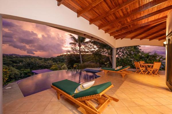 Vista Oceano 5br Villa With Bay View - 7 Guests, Book  Playa Hermosa 