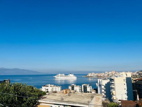 Vila Riza Sarande, Book  Vlorë County hoteller med parkering, Parkering