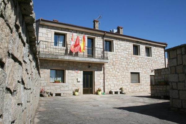 Albergue Rural La Rueca, Fariza, Book  Hoteller i Castile and Leon med pool, Swimmingpool