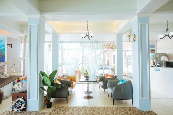 Seaward Sea view double room with balcony, Book  Koror Palau