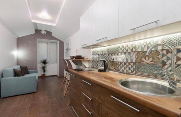 Suites on Chaikovskogo, Book  Odessa Black Sea Coast Ukraine