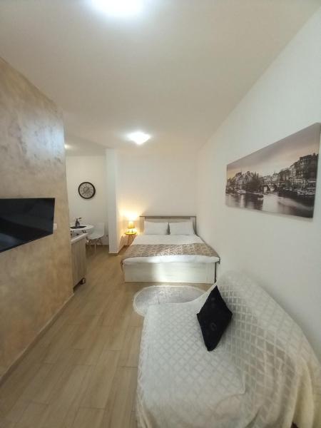 CASA APARTMENTS, one-bedroom apartment, Book Lejlighed Budva hoteller med parkering, Parkering