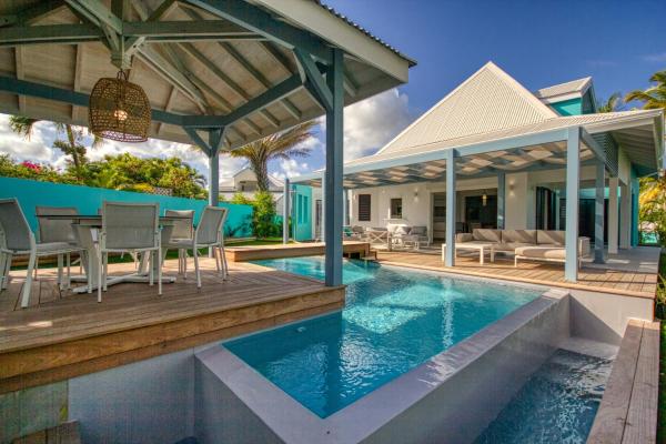 Accès plage Anse des Rochers 8 personnes - GPSF102, Book  Grande-Terre hoteller med pool, Swimmingpool