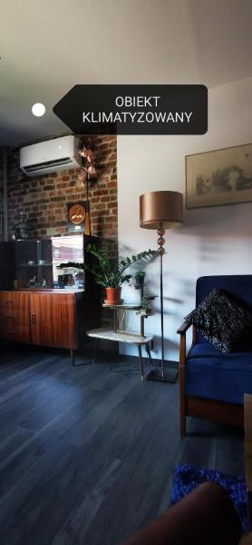 Familuks - Apartementy Katowice Ligota, Book  Silesia hoteller med parkering, Parkering