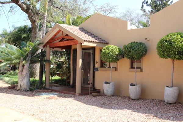 Micasa Sucasa Guesthouse, Book  Lephalale 