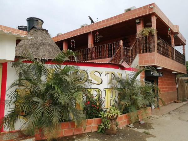 Hostal Naybrep, Book  Guajira hoteller med parkering, Parkering