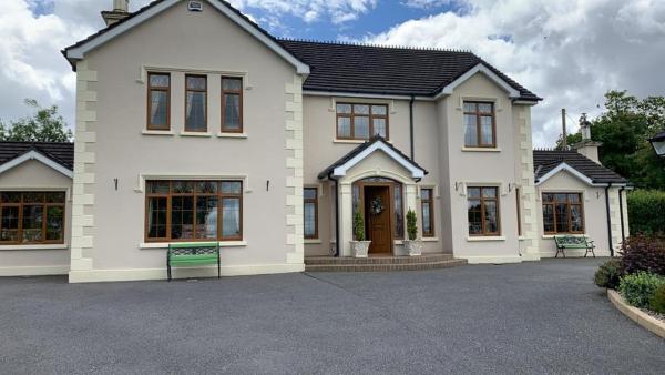 Mayrone House B&B, Book  Ballybofey 