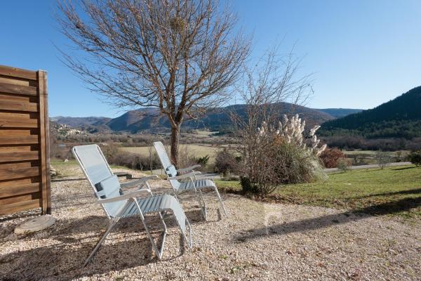Les Deux Villages n°3 - Studio avec Terrasse, Book  Reilhanette Drôme Provençale