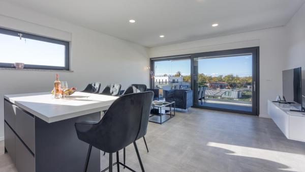 Apartment Adria 4 by Villas Guide, Book Lejlighed Poreč Poreč Riviera
