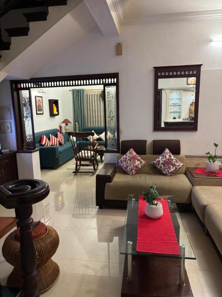 Serenity Villa Trivandrum, Book  Trivandrum New Delhi