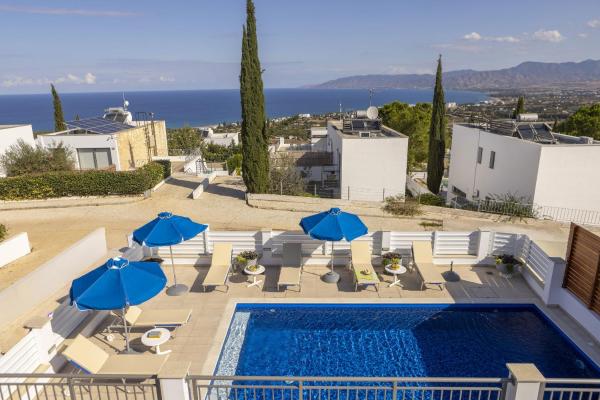 Melissoula Villa, Book  Paphos hoteller med parkering, Parkering