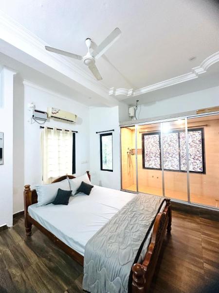 SALT beach resort classic, Book  Hoteller i Tamil Nadu med pool, Swimmingpool