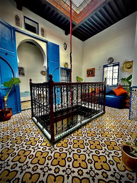 Riad borj blue, Book  Tétouan Tanger-Tetouan