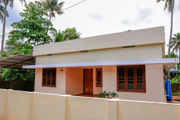 Orange Villa -3 AC Rooms Near Airport, Book  Ernakulam 