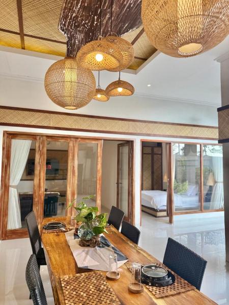 Panji Villas, Calm and Peaceful, Book  Ambengan hoteller med pool, Swimmingpool
