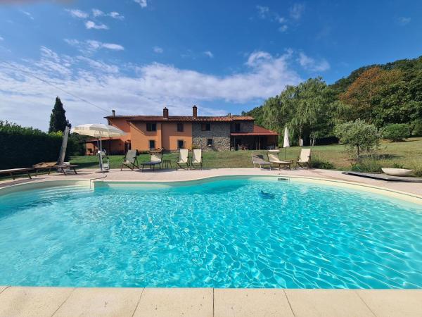 Villa Vindelbono, Book  Montedoglio Toscana