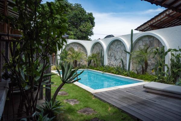 Tuluscoliving Villa Kuta 3, 3 Bedroom & 3 Bathroom, Book  Hoteller i Bali med pool, Swimmingpool