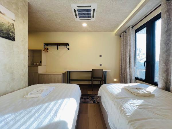 8 Tranquil Luxury Minimalist Rooms at Lunar Lodge - Eco Valley Retreat 豐之谷, Book  Tawau Sabah