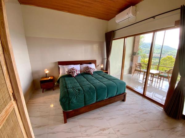 Rumah Bagus Jayanti, Book  Sidemen Karangasem