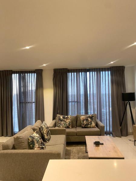 Luxury 2bedroom Penthouse at the Lennox, Book  Accra Greater Accra