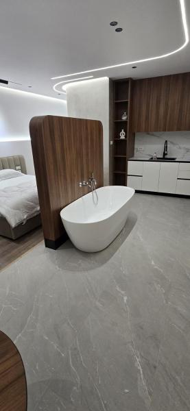 STAY-FIVE Brand New 2 Modern Studios in Tirana Center - Self check-in, Book  Tirana 