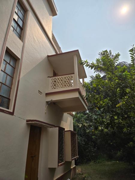 Indrapuri Home Stay, Book  Bolpur West Bengal