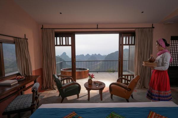 Ha Giang Aya Lodge by Localvietnam, Book  Dong Van Ha Giang