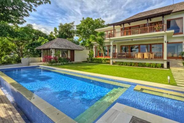 Gamila Spacious Nature 4 BR Private Pool Villa, Book  Hoteller i Bali med pool, Swimmingpool