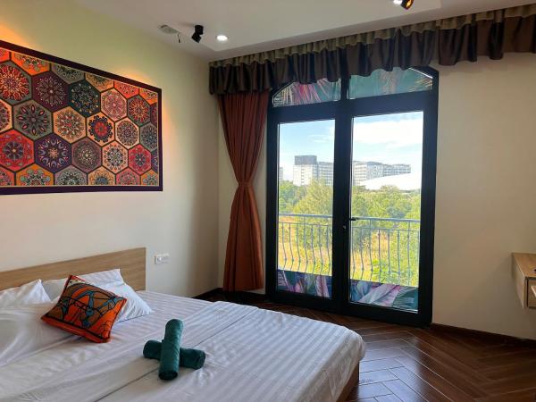 Hermes Homestay IHG Spa, Book  Hoteller i Mekong Delta med parkering, Parkering