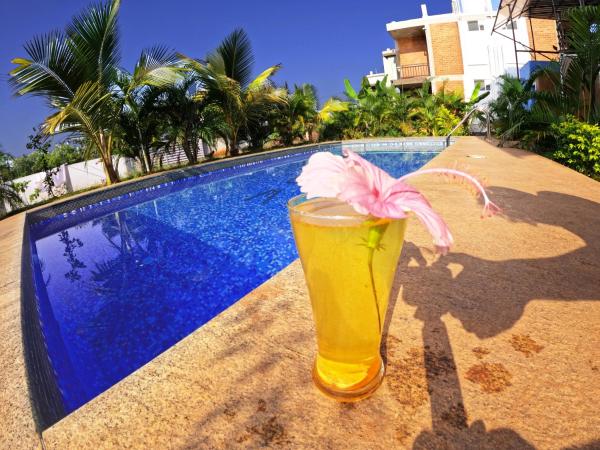 Wow Buddha House, Book  Hoteller i Tamil Nadu med pool, Swimmingpool