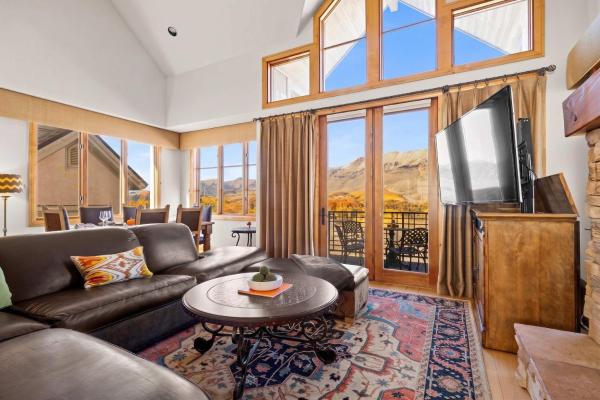 Mountain Village Retreat - Steam Shower & Views, Book  Telluride Telluride Ski