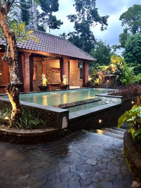 Jero Sebali Private Villa, Book  Ubud hoteller med pool, Swimmingpool