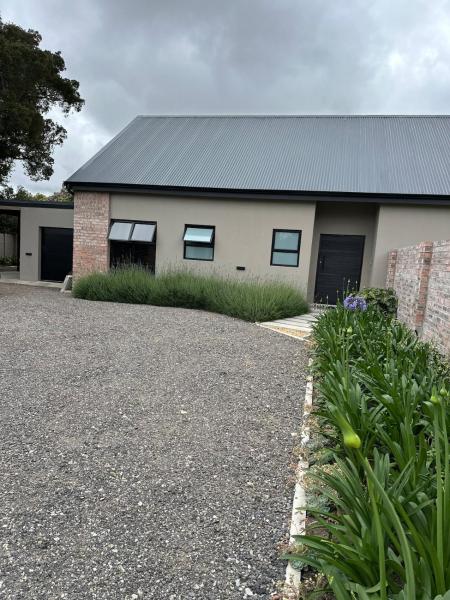 Fallen Oak Villa 2, Book  George Western Cape