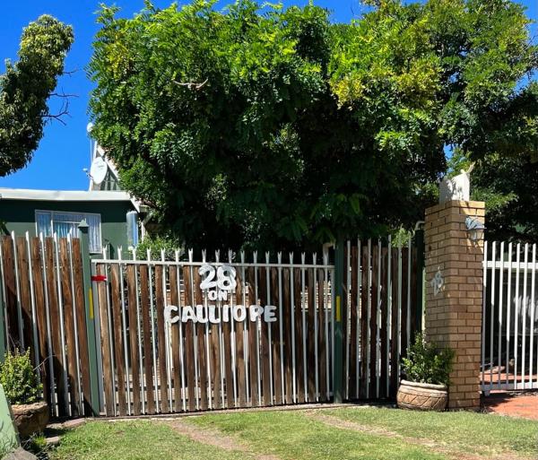 28onCalliope Overnight, Book  Bloemfontein Free State