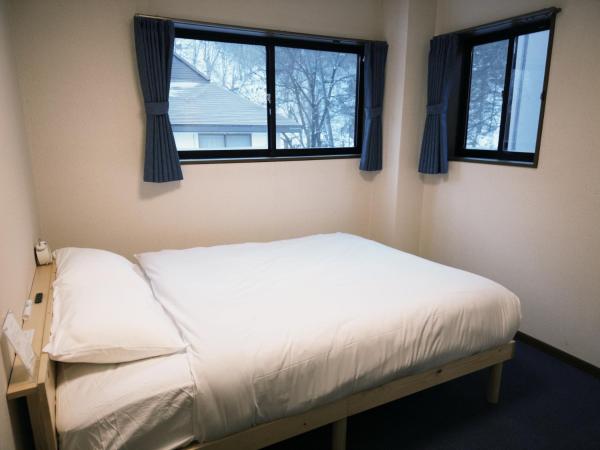 FUJII Hakuba Backpacker, Book  Koshinetsu hoteller med parkering, Parkering