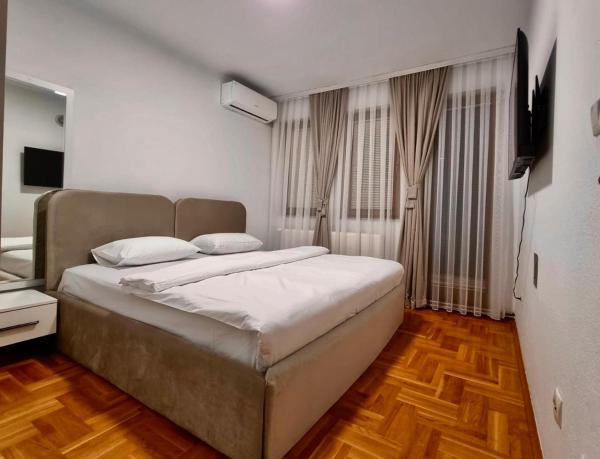Eden Guesthouse Peja, Book  Peja Kosovo
