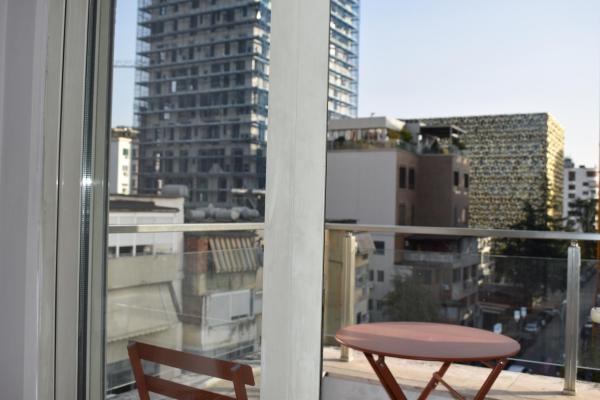 Fictus Stay, Book  Tirana 