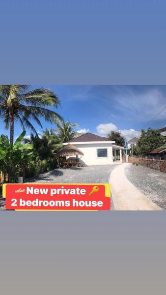 La maison du bonheur, Book  Hoteller i Kampot-provinsen med parkering, Parkering