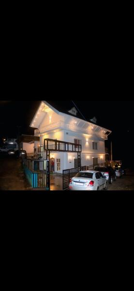 Casavalley, Book  New Delhi hoteller med pool, Swimmingpool