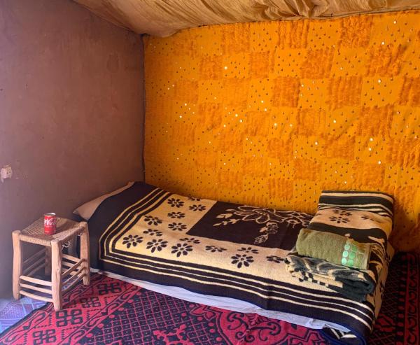 Bouhayat desert camp Tagounite, Book  Tagounite 