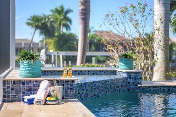 Bella Vida - Beautiful 3 Bedroom 3 Bath Villa, Book  SPA-hoteller i Florida, SPA
