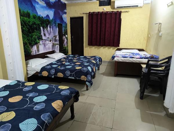 Nakshatra AB Homestay, Book  Rishikesh Uttarakhand