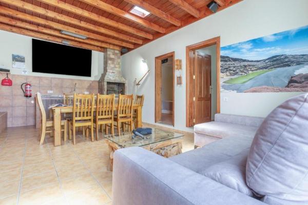 Villa Juan Martin, Book  Uga Lanzarote